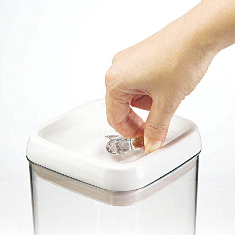 Better Homes and Gardens Canister - 13.8 Cup Flip-TiteA Square Food Storage Container - Image 4