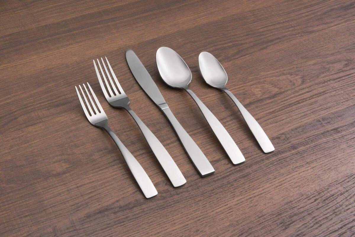 Cambridge Revive Satin 77-Piece Expanded Flatware Set (Service for 12) - Image 7