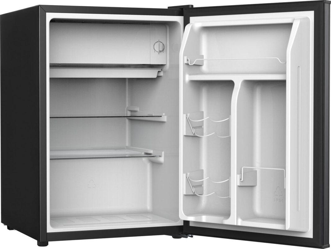 Galanz 2.5 Cu ft One Door Fridge, Black Estar, New - Image 3