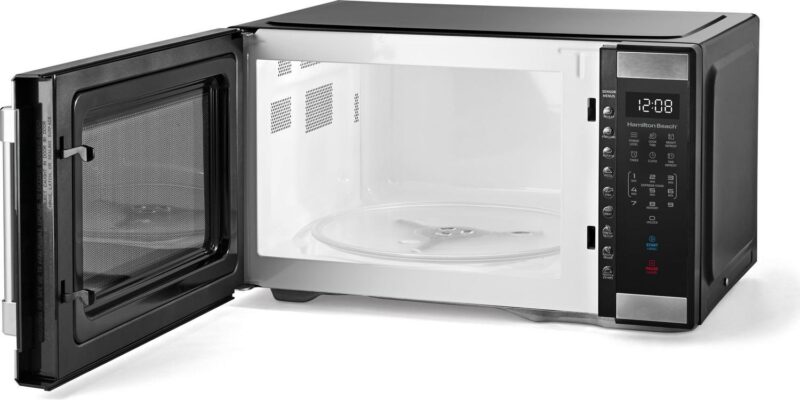 Hamilton Beach 1.1 Cu ft Countertop Microwave Oven in Stainless Steel, Sensor Cook - Image 2