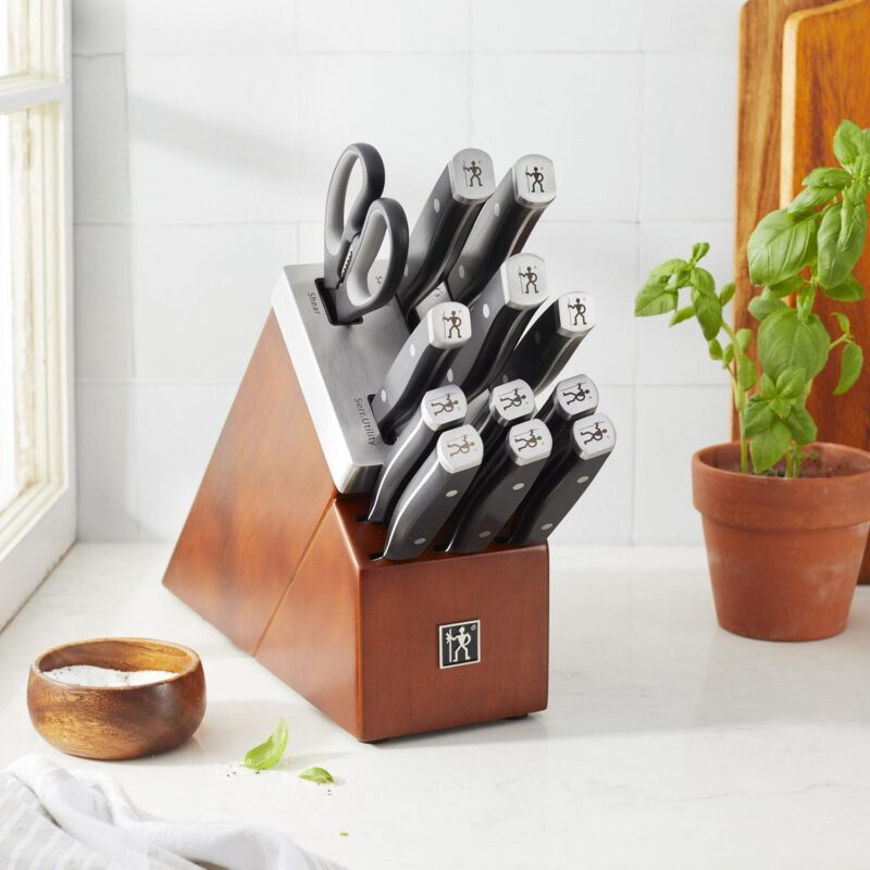 Henckels Refined 13-PC Self-Sharpening Knife Block Set - Image 3