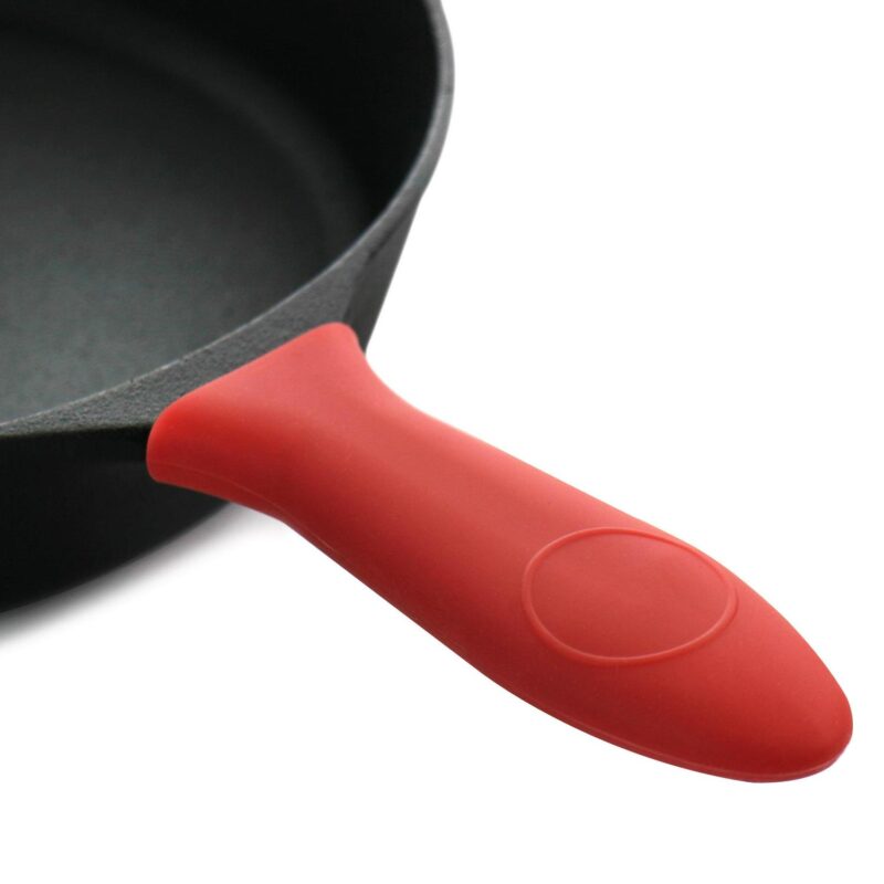 MegaChef 12 Piece Round PreSeasoned Cast Iron Cookware Set - Image 8
