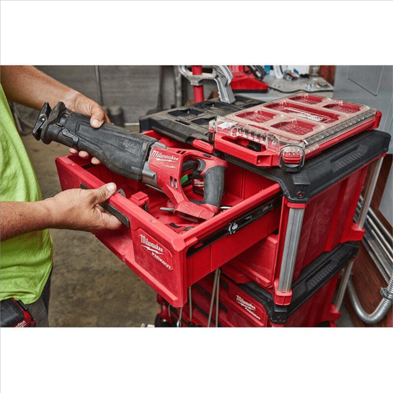 Milwaukee Tool PACKOUT 2-Drawer Tool Box - Image 7