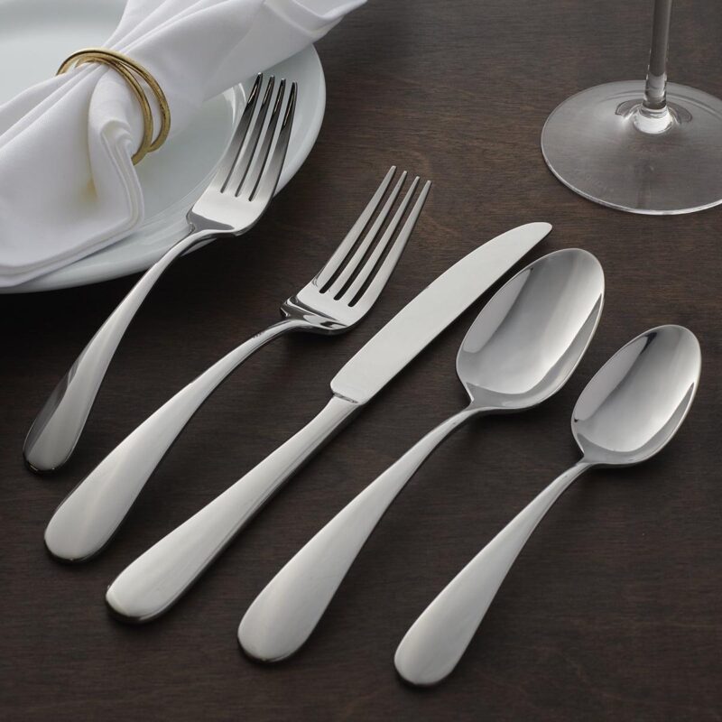 Oneida Teso 40-Piece Silverware Set with Caddy (Service for 8) - Image 8