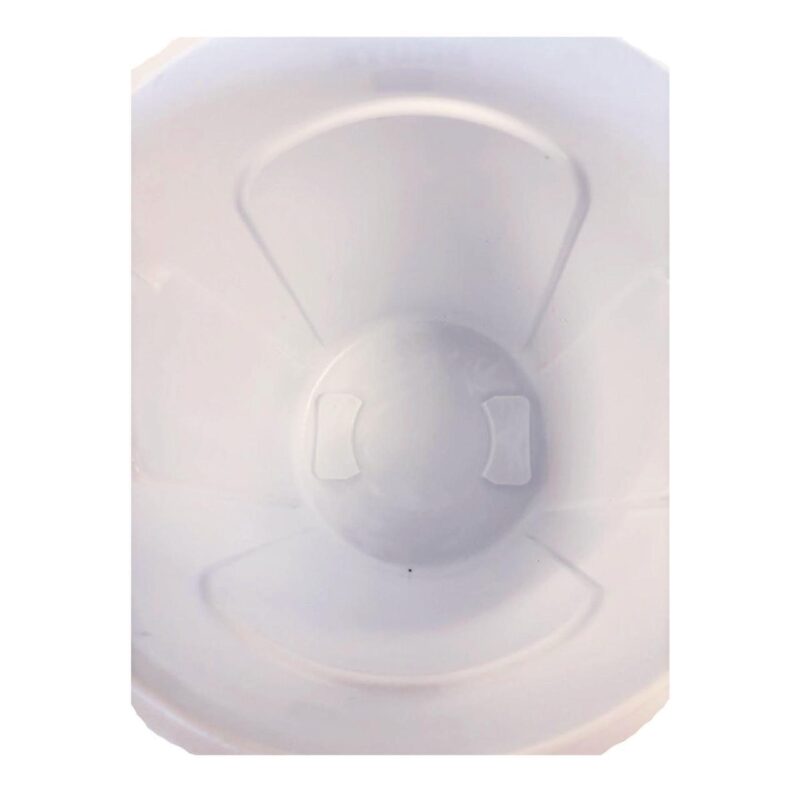 Rubbermaid Commercial Vented Round Brute Container, 20 gal, Plastic, White - Image 4