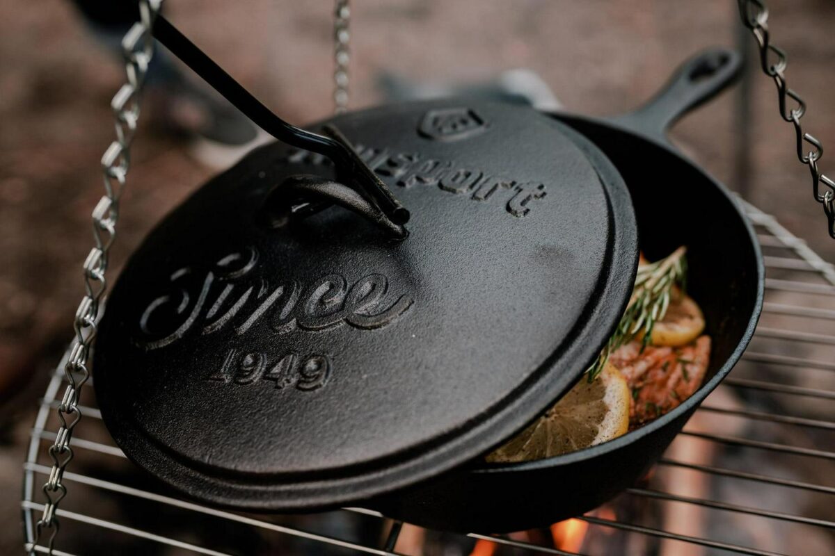 Stansport 6 Pieces Cast Iron Camping Mess Kits - Image 22