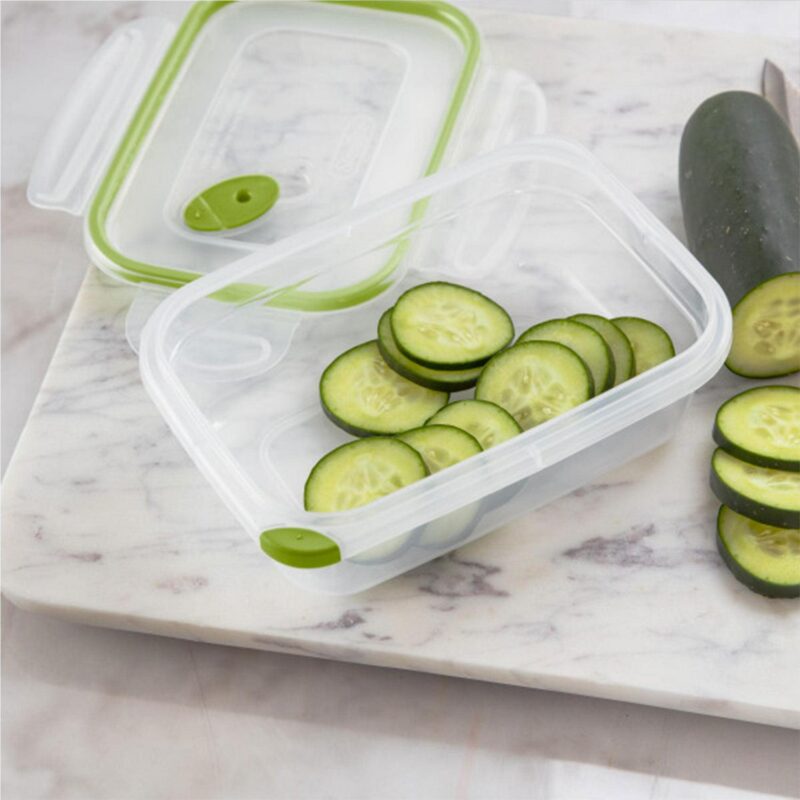 Sterilite 3.1 Cup Rectangular UltraSeal Food Storage Container, (18 Pack) - Image 7