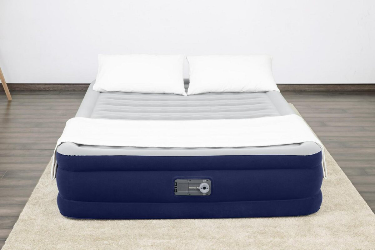 Bestway Tritech 15  Queen Air Mattress with Built-in Pump - Image 2
