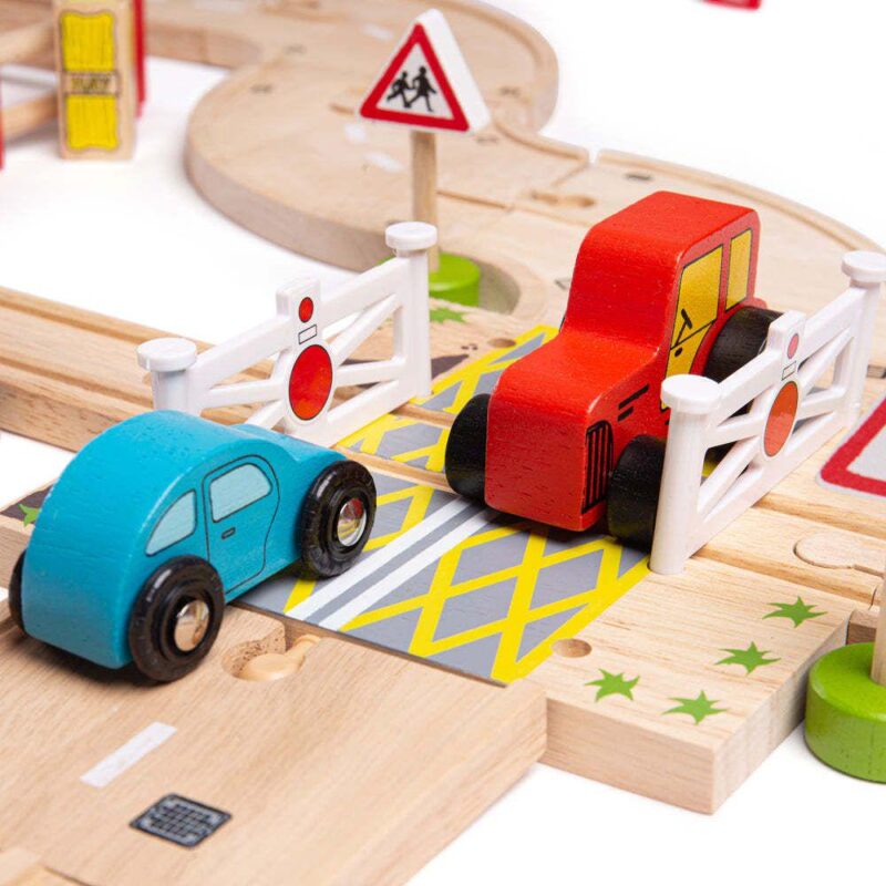 Bigjigs Rail, Road and Rail Train Set - Image 2