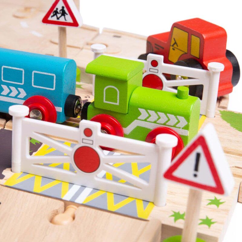 Bigjigs Rail, Road and Rail Train Set - Image 3