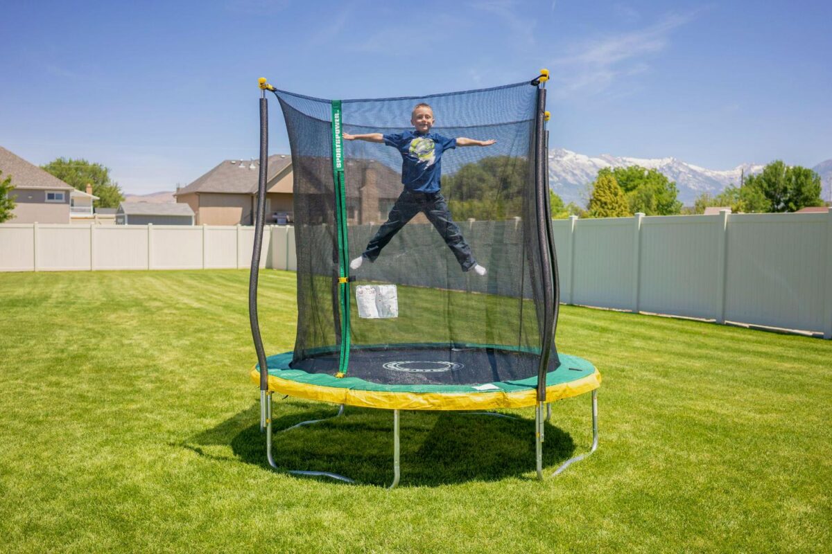 Bounce Pro 8' Trampoline, Flash Light Zone, Classic Safety Enclosure, Green/Yellow - Image 2