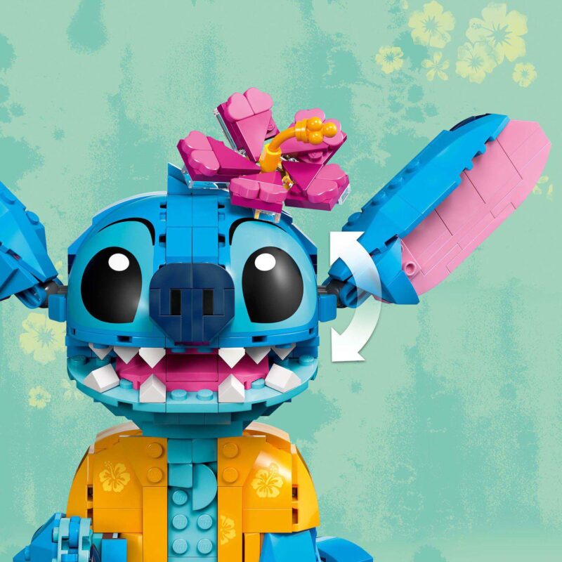 Disney's Lilo and Stitch 43249 Building Kit (730 Pieces) by LEGO - Image 3