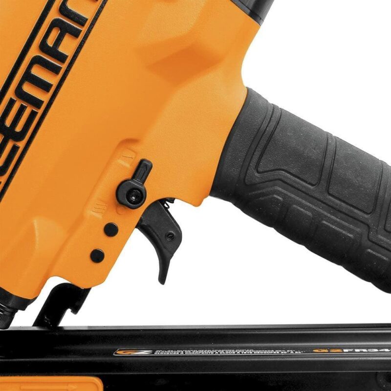 Freeman G2FR3490 2nd Generation Pneumatic 34 Degree 3-1/2  Framing Nailer with Adjustable Metal Belt Hook and 1/4  NPT Air Connector - Image 4