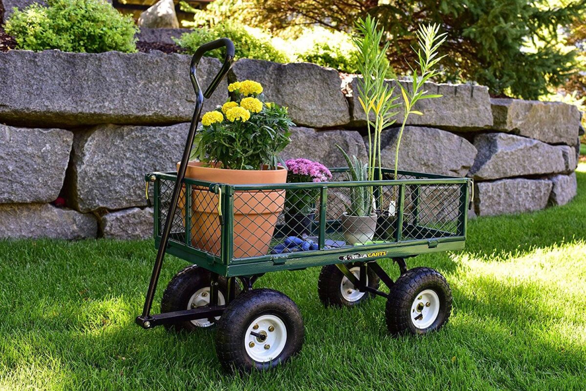 Gorilla Carts GOR400 400-lb. Steel Mesh Garden Cart with 10  Tires - Image 6