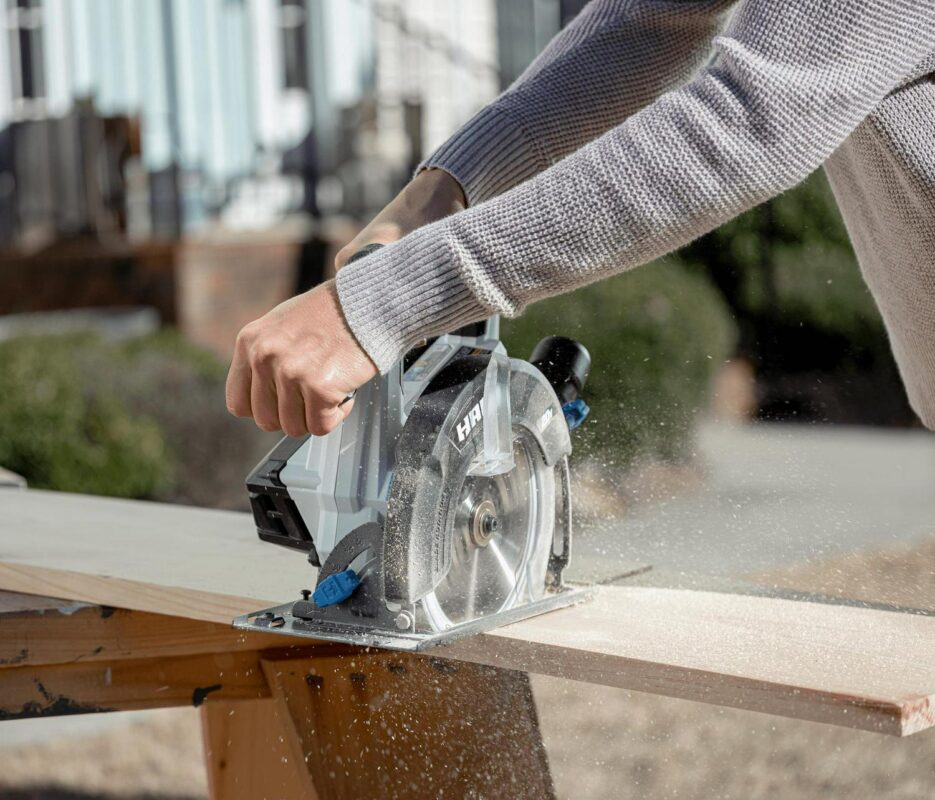 HART 20-Volt Cordless 6-1/2-Inch Circular Saw, (1) 1.5Ah Lithium-Ion Battery - Image 6