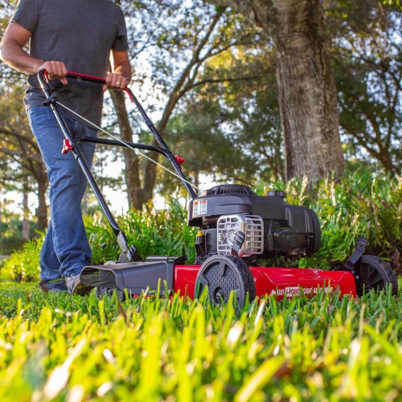 Hyper Tough 20-inch 125cc Gas Push Mower with Briggs and Stratton Engine - Image 6