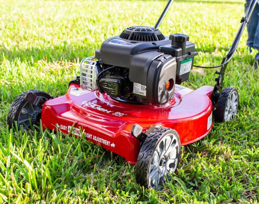 Hyper Tough 20-inch 125cc Gas Push Mower with Briggs and Stratton Engine - Image 7