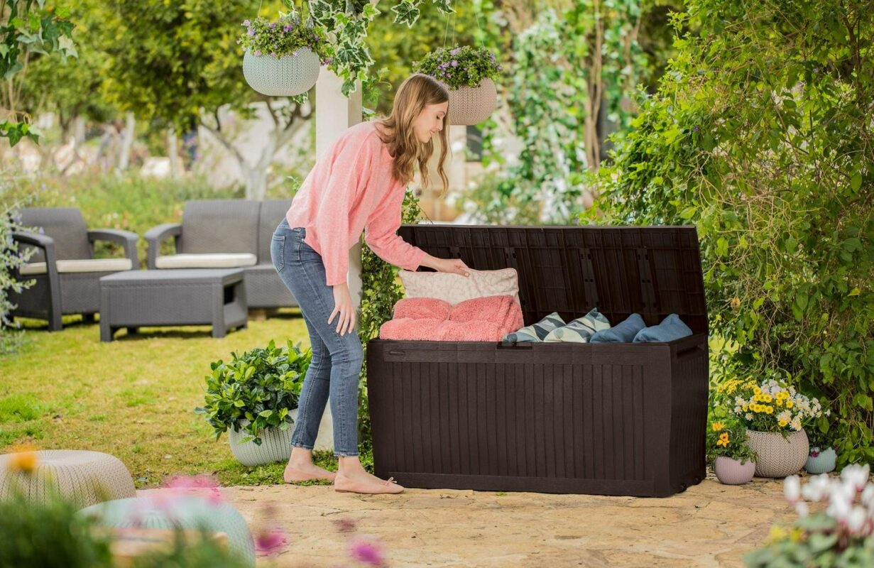 Keter Comfy 71 Gallon Durable Weatherproof Resin Deck Box Organization and Storage for Outdoor Patio and Lawn, Espresso Brown - Image 5