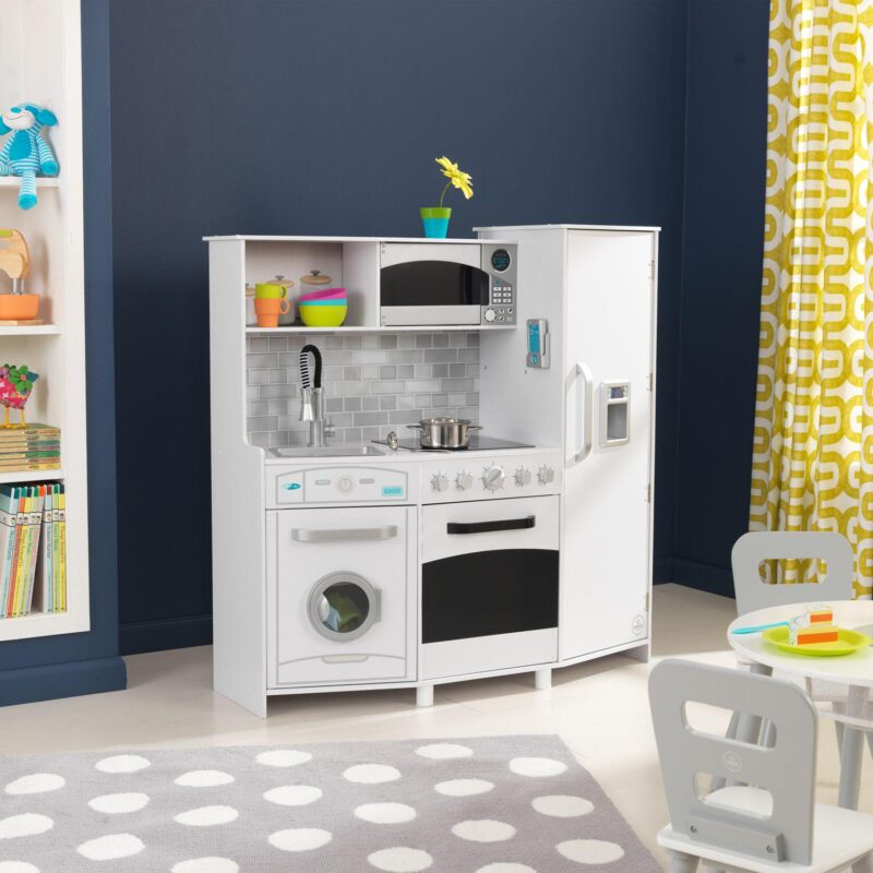 KidKraft Large Play Kitchen - Image 2