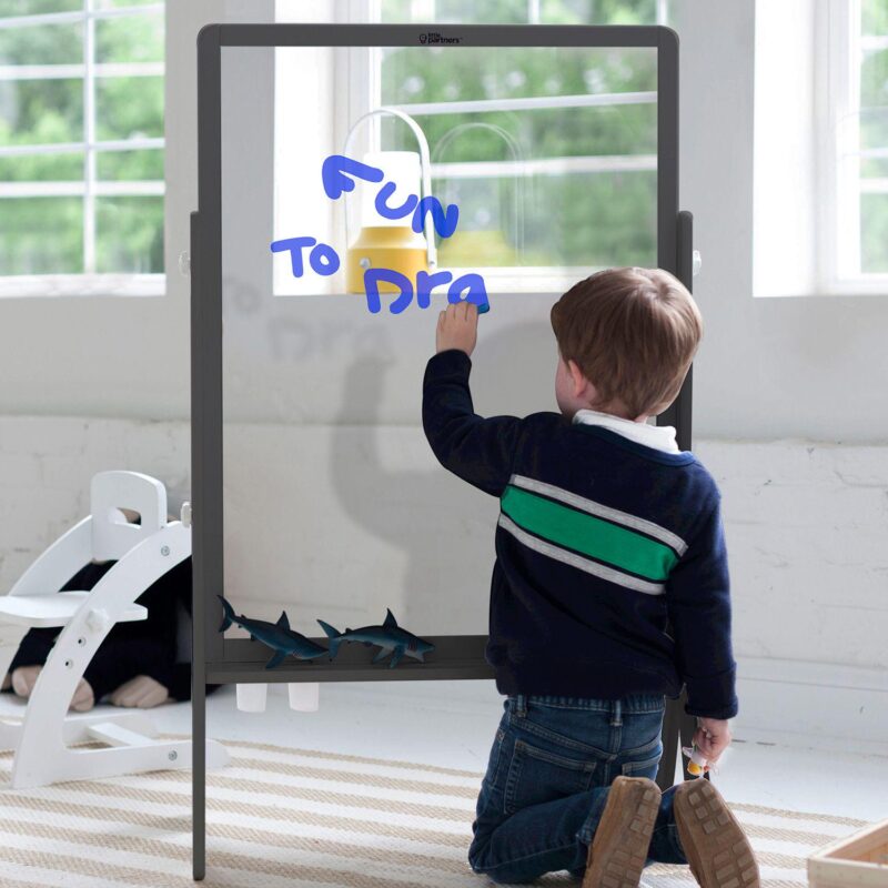 Little Partners Contempo Peek A Boo Art Easel - Image 2