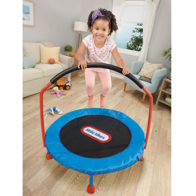 Little Tikes Easy Store 3-Foot Trampoline, with Hand Rail, Blue - Image 4