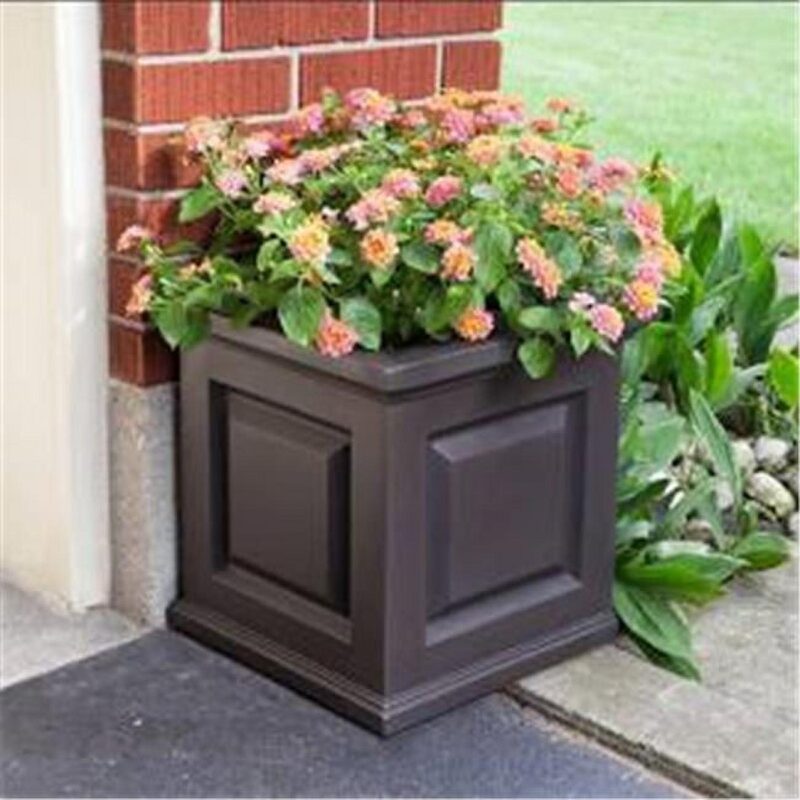 Mayne Nantucket 16  x 16  x 16  Self-Watering Square Polyethylene Planter - Espresso