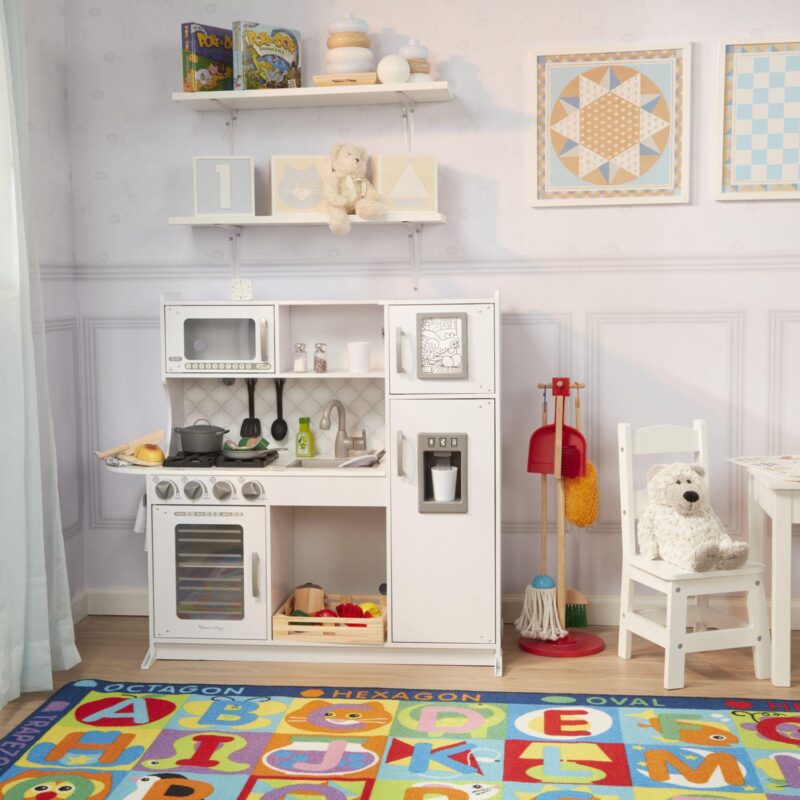 Melissa and Doug Chef's Play Kitchen - Image 2