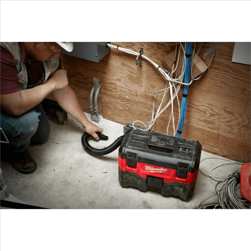 Milwaukee 0880-20 M18 2-Gallon Wet/Dry Vacuum - Image 7