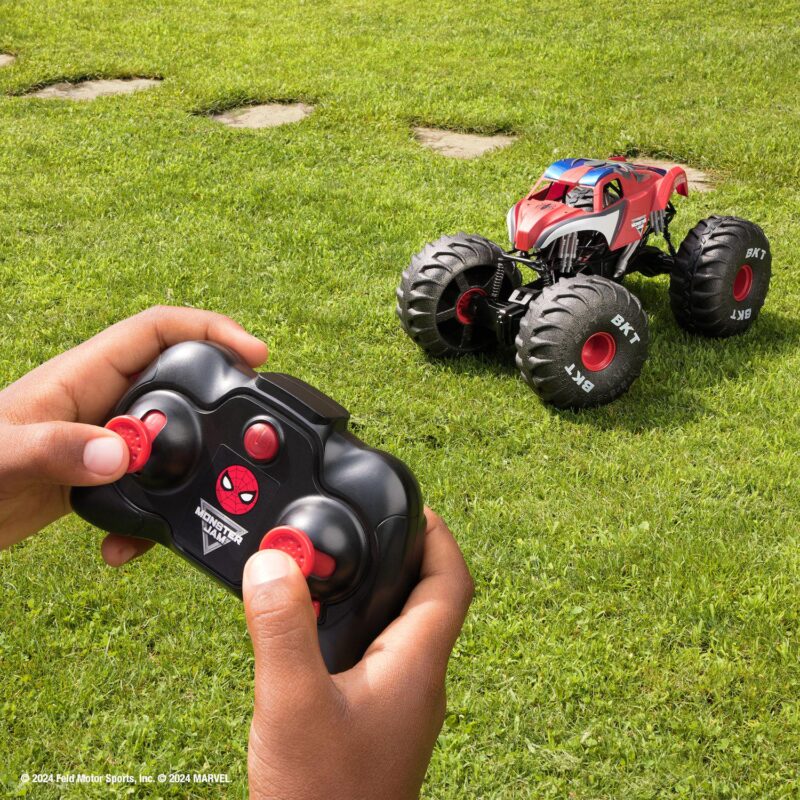 Monster Jam Marvel Mega Spider-Man RC Monster Truck - Image 3
