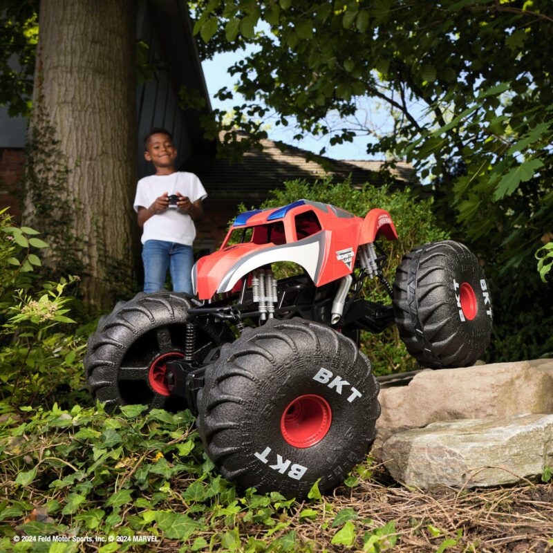 Monster Jam Marvel Mega Spider-Man RC Monster Truck - Image 6