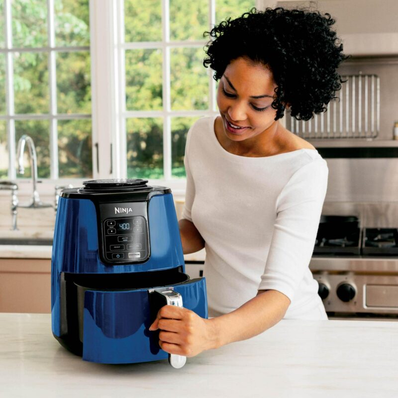 Ninja 4 qt Air Fryer, Navy - Dishwasher Safe - Image 3