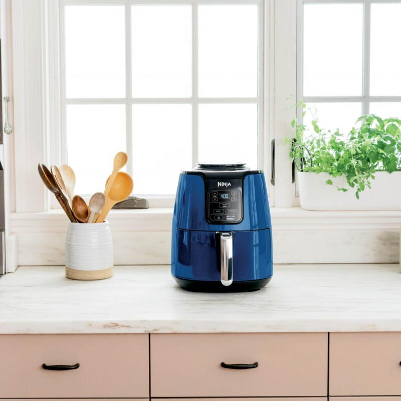 Ninja 4 qt Air Fryer, Navy - Dishwasher Safe - Image 2