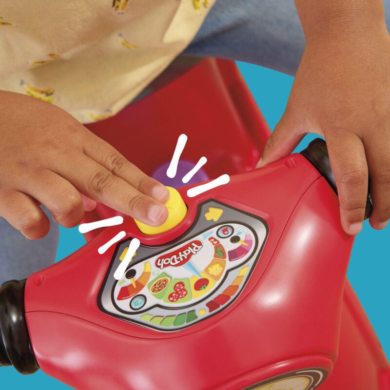 Play-Doh Ride-On Pizza Delivery Scooter Playset - Image 11