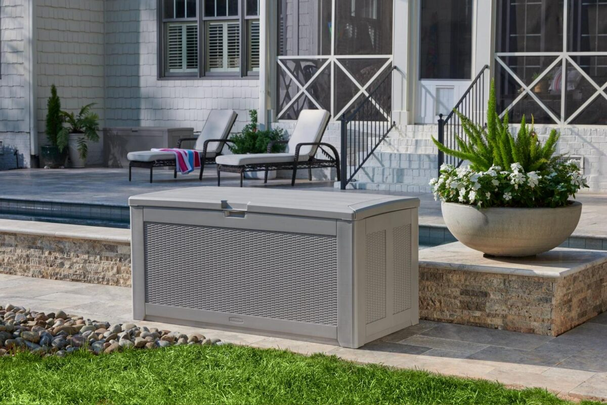 Rubbermaid Deck Box, Extra Large, 134 Gallon, Light Grey, 48lb, 58'L x 11 W x 31.5 H - Image 8