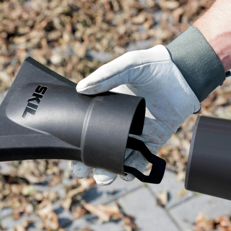 SKIL 20V Battery Powered Brushless 13  String Trimmer and Brushless Leaf Blower Combo Kit - Image 9