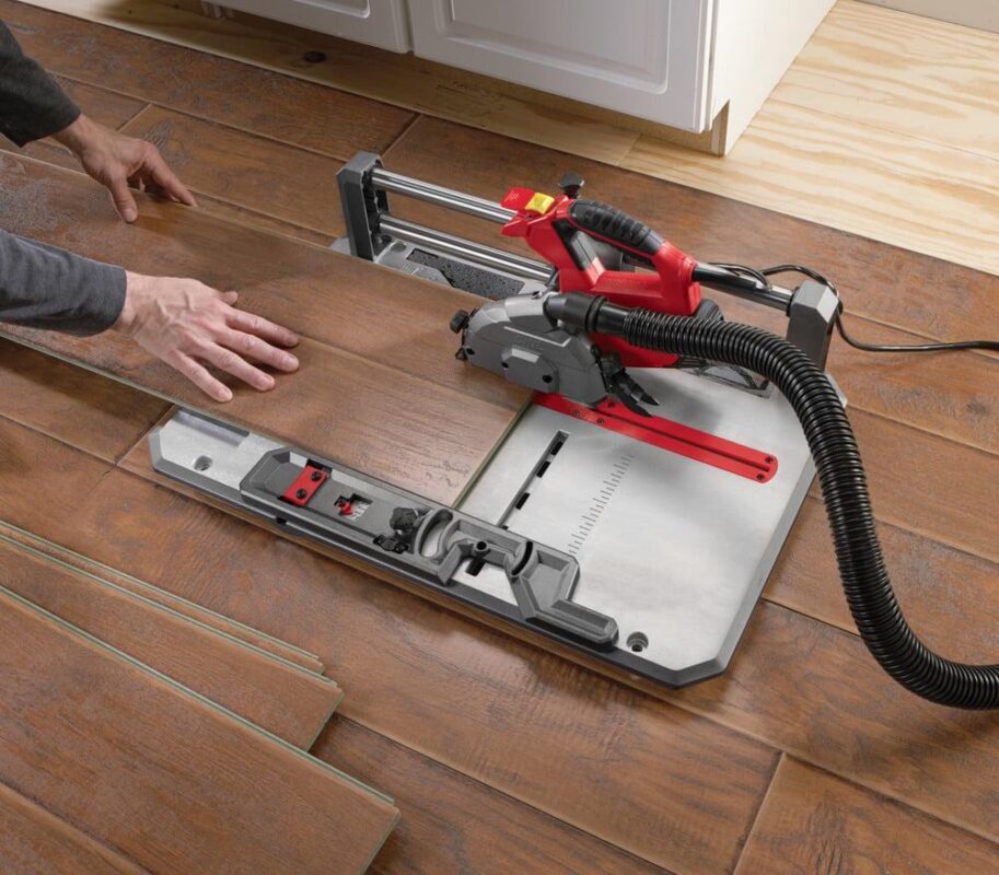 SKIL 3601-02 7-Amp Corded Electric Flooring Saw with 36T Contractor Blade - Image 2