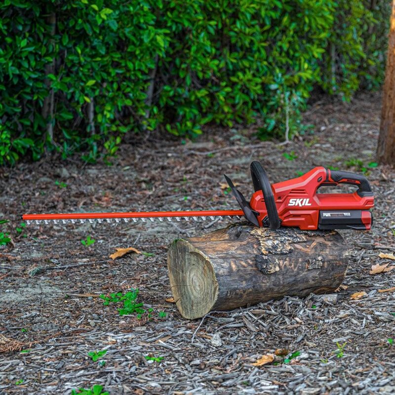 SKIL HT4221-10 Brushless 40V 24  Hedge Trimmer Kit with 2.5Ah Lithium Battery and Charger - Image 2