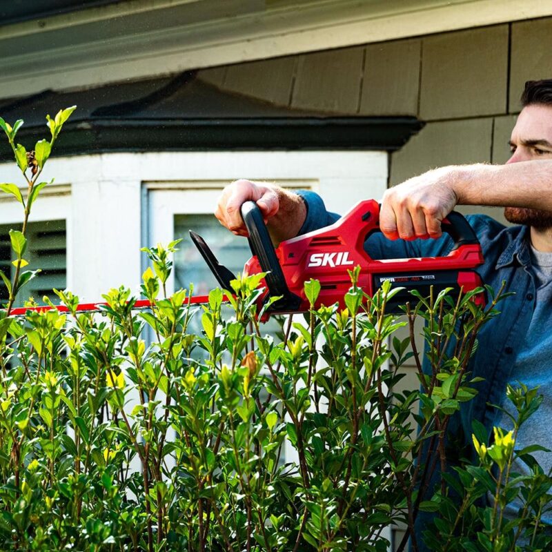 SKIL HT4221-10 Brushless 40V 24  Hedge Trimmer Kit with 2.5Ah Lithium Battery and Charger - Image 7