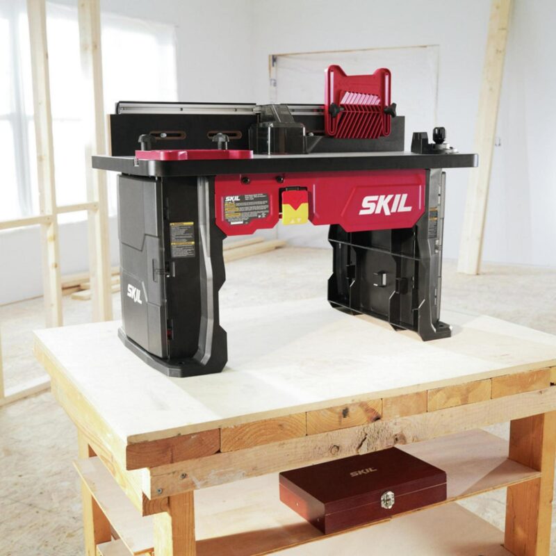 SKIL SRT1039 Benchtop Portable Router Table with Dual Sided Integrated Bit Storage - Image 8