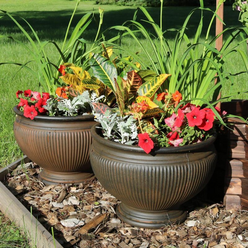 Sunnydaze Elizabeth 15  x 15  x 11.5  Round Rust Polyresin Outdoor Planter Pot 2-Count - Image 5