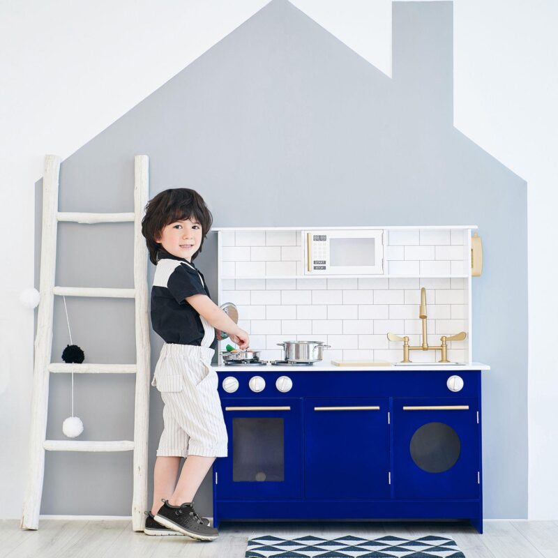 Teamson Kids Little Chef Berlin Modern Play Kitchen Set - Image 6