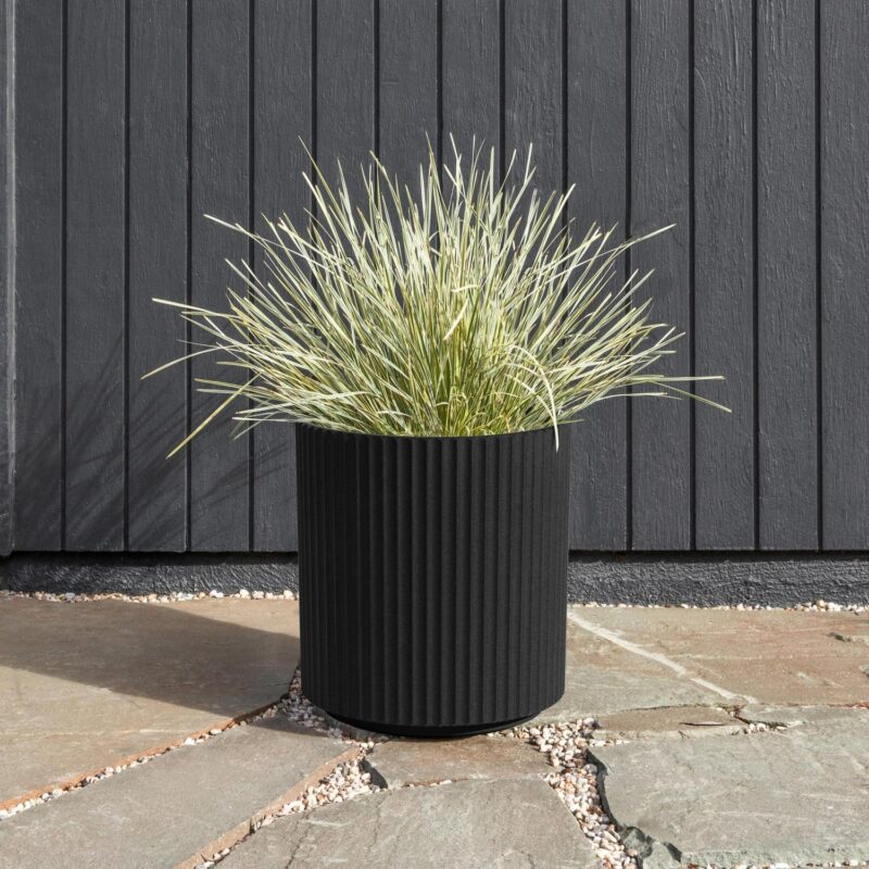 Veradek Demi Series 16  Plastic-Stone Planter - Black - Image 6