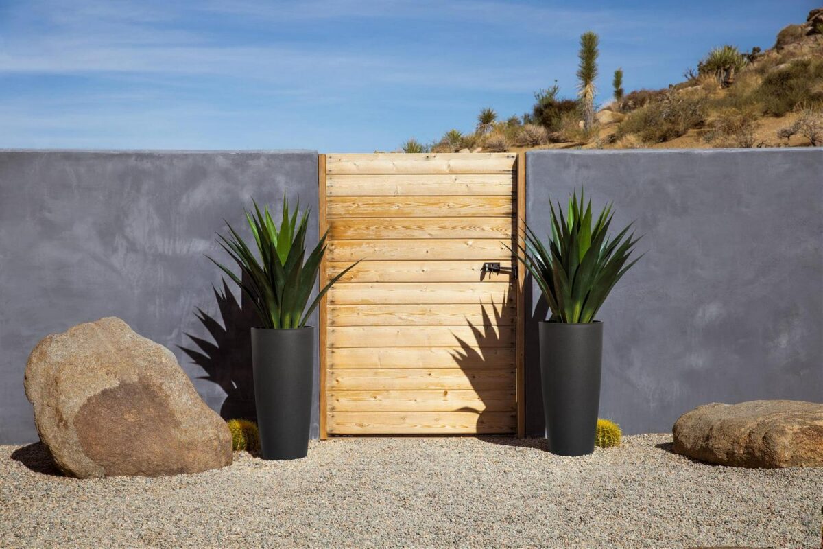 Veradek Mason Series Selena 28  Plastic-Stone Planter 2-Pack Black - Image 10