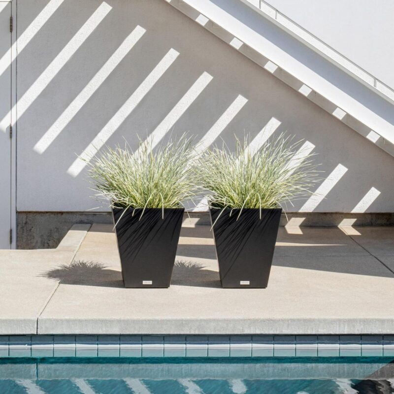 Veradek Pure Series Nobleton 18  Plastic Planter 2-Pack Black - Image 9