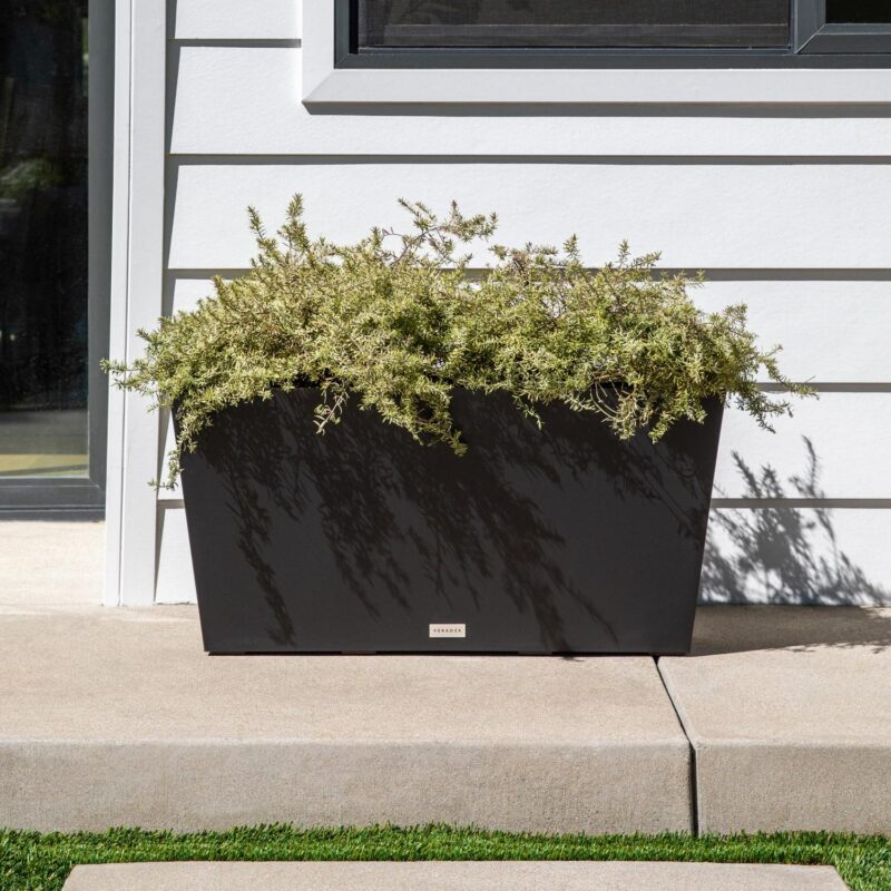 Veradek Pure Series Midori 31  Plastic Planter 2-Pack Black - Image 4