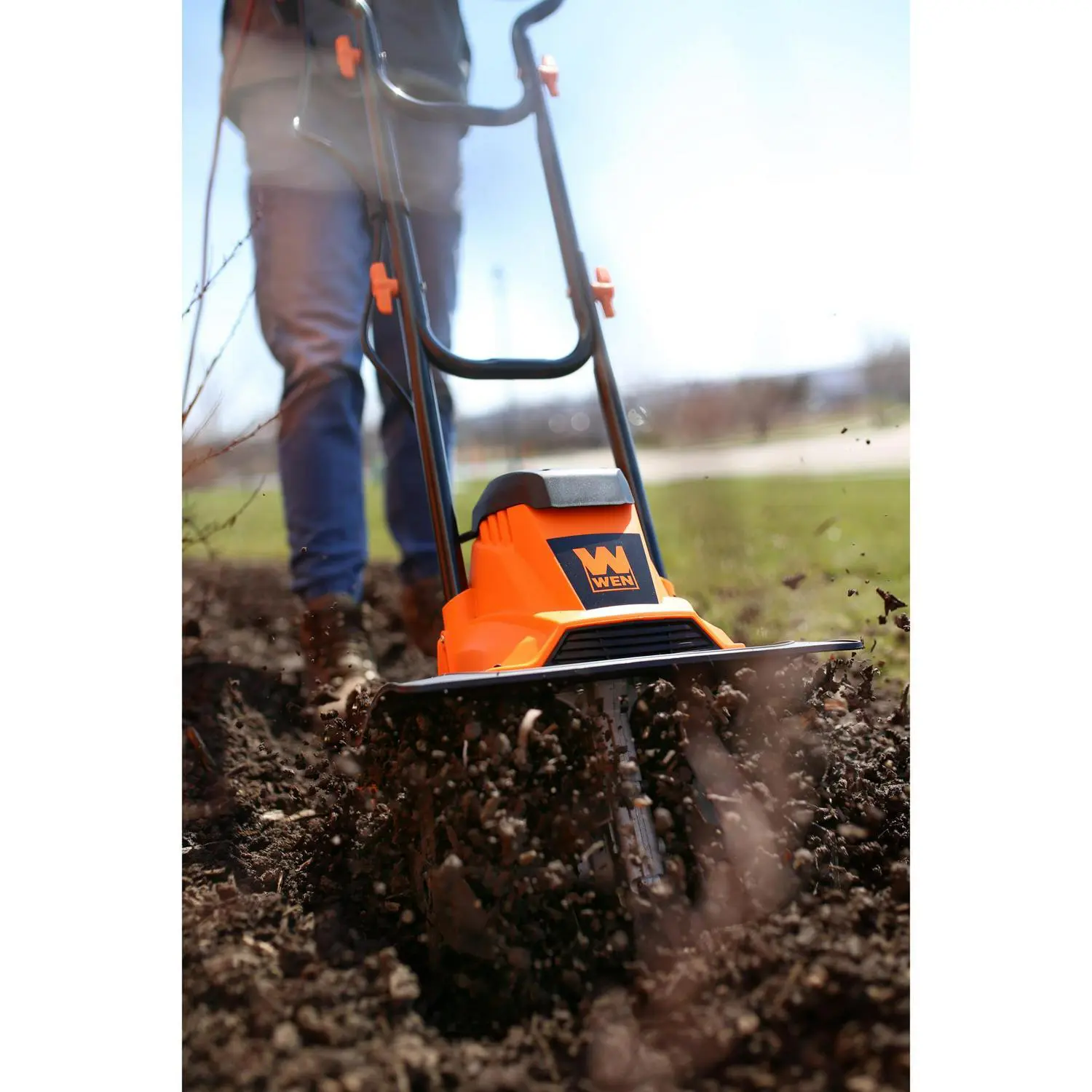 WEN 10-Amp 14-Inch Electric Tiller and Cultivator 5 WEN 10-Amp 14-Inch Electric Tiller and Cultivator - Image 5