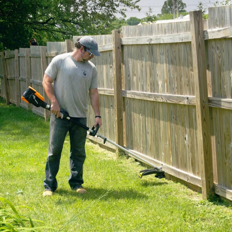 Yard Force Cordless 15  String Trimmer and Edger 2-in-1, Brushless Motor, .095a Dual Line, Includes 40V 4.0Ah Battery and Fast Charger - Image 2