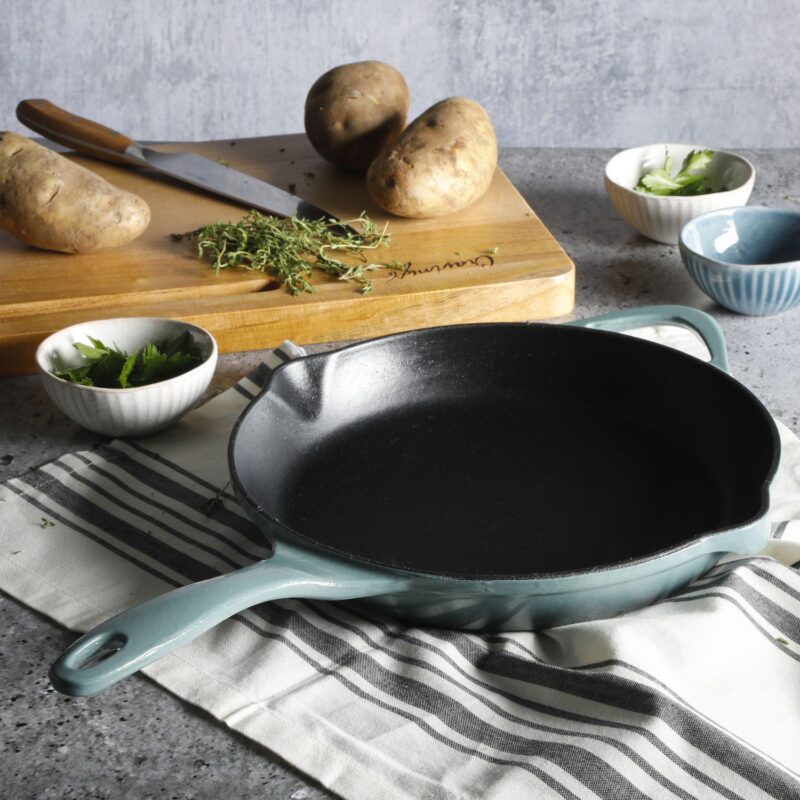 11 Inch Round Enameled Cast Iron Skillet in Ombre Green - Image 2