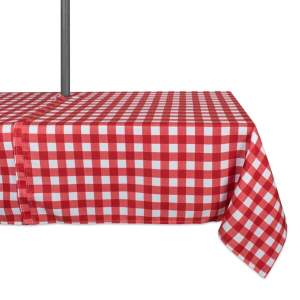 120  Zippered Outdoor Tablecloth with Red Checkered Design