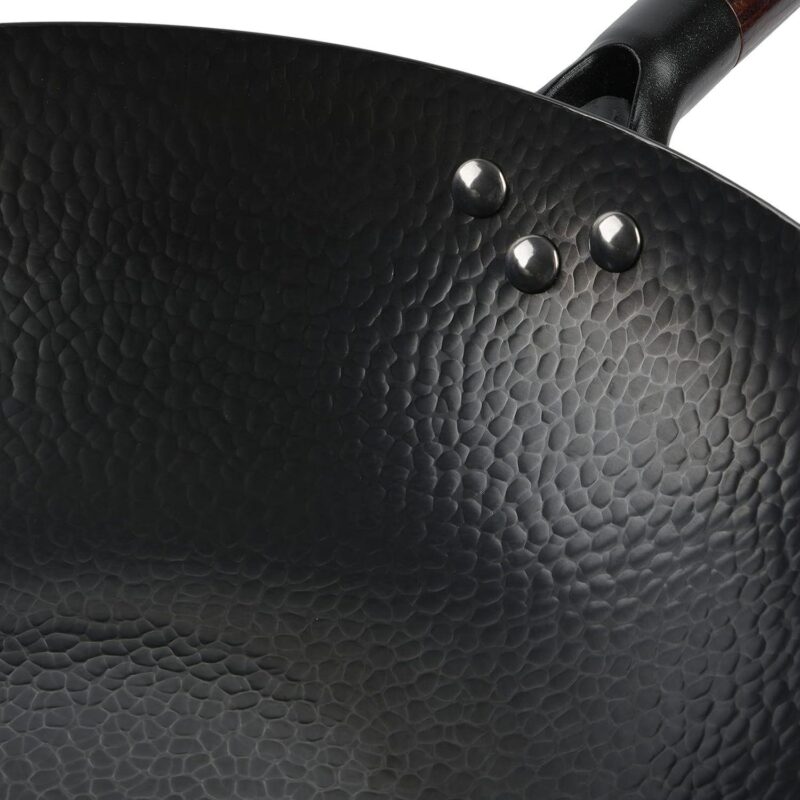 13 Inch Carbon Steel Nonstick Hammered Wok with Wood Handle in Black - Image 3